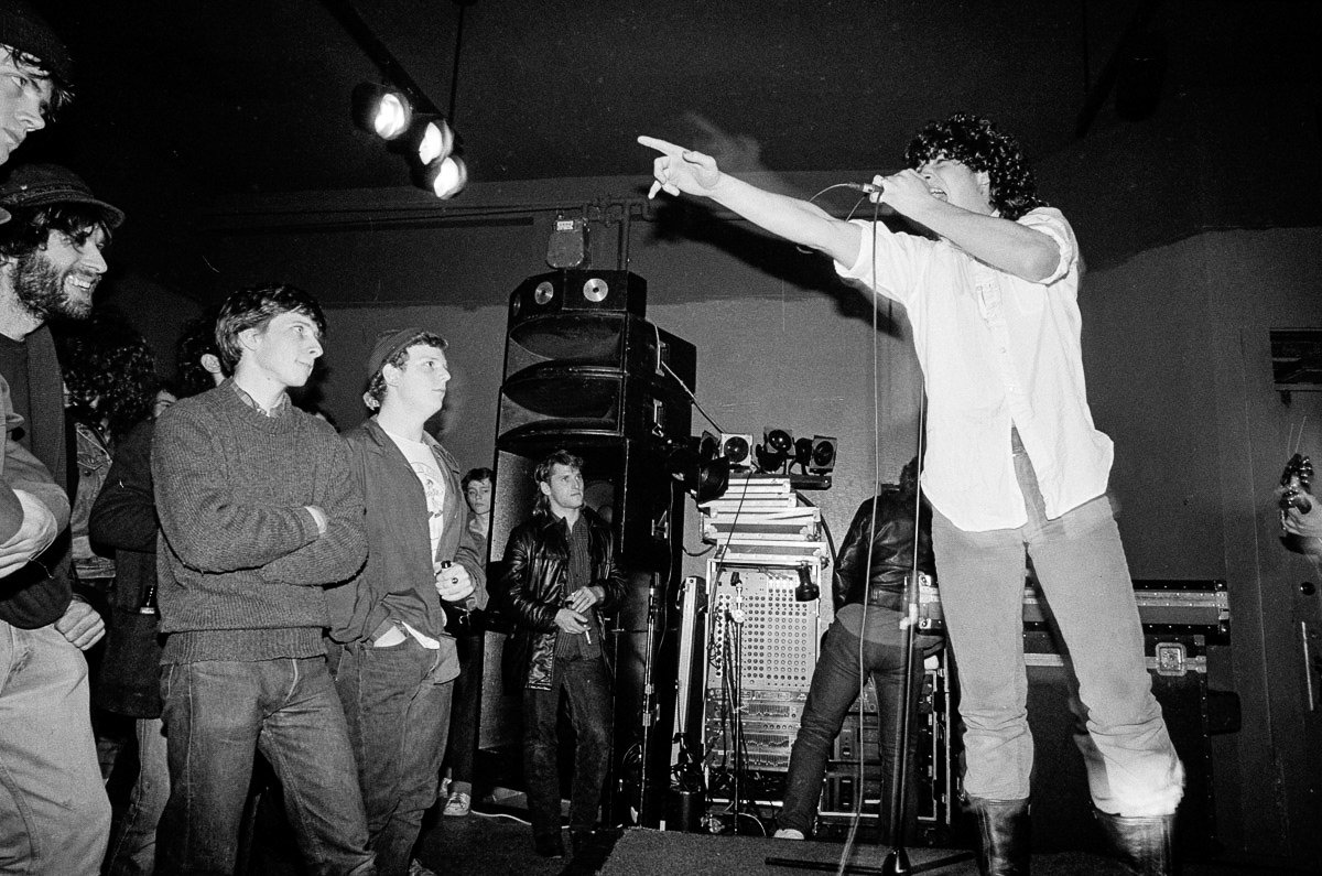 Soundgarden Ditto Cornell audience 1986.jpg